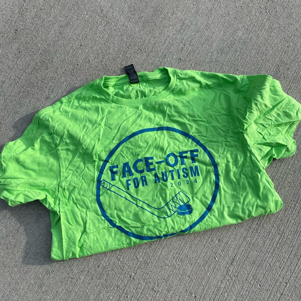 Gildan Kids Green Face-Off T-Shirt